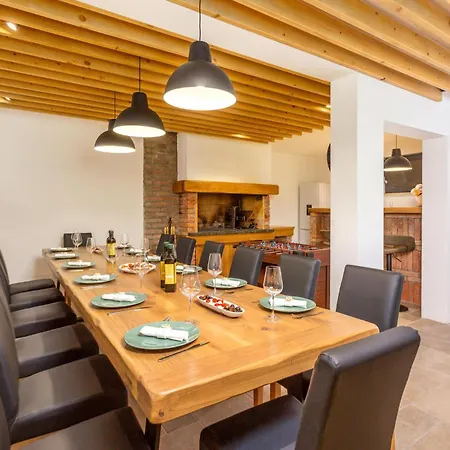 Ferienhaus 3 Bedroom Lovely In